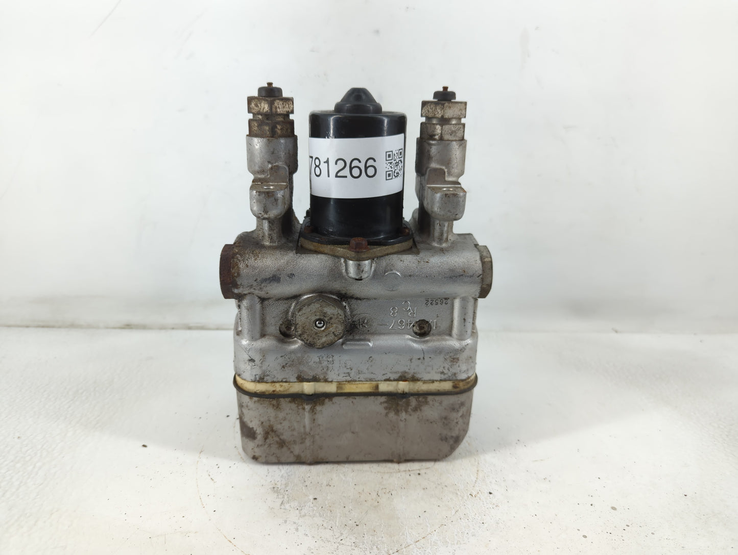 2001 Chevrolet S10 Blazer ABS Pump Control Module Replacement Fits Fits 2000 2002 2003 2004 2005 OEM Used Auto Parts - Oemus