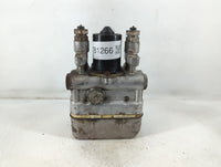 2001 Chevrolet S10 Blazer ABS Pump Control Module Replacement Fits Fits 2000 2002 2003 2004 2005 OEM Used Auto Parts - Oemus