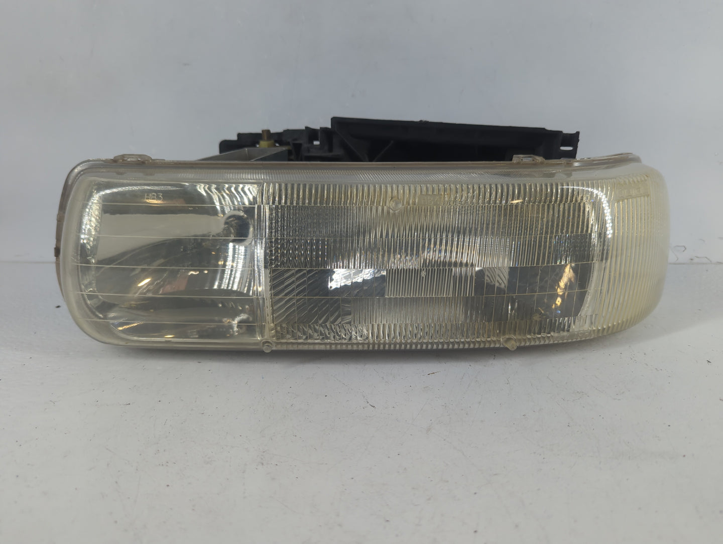 1999 Chevrolet Silverado 1500 Driver Left Oem Head Light Headlight Lamp - Oemusedautoparts1.com