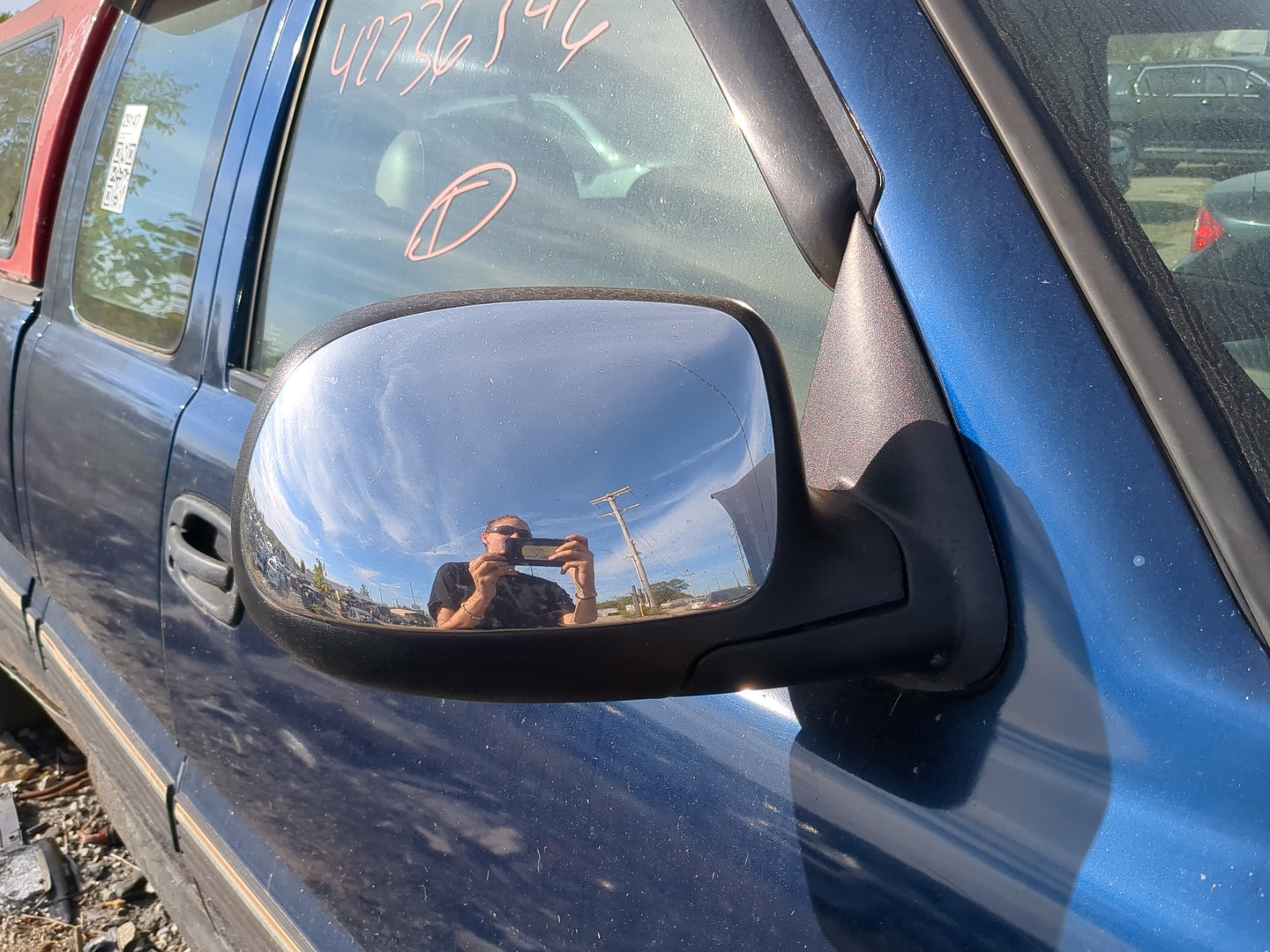 1999-2002 Chevrolet Silverado 1500 Passenger Side View Mirror - Right Door Mirror OEM Used - Oemusedautoparts1.com