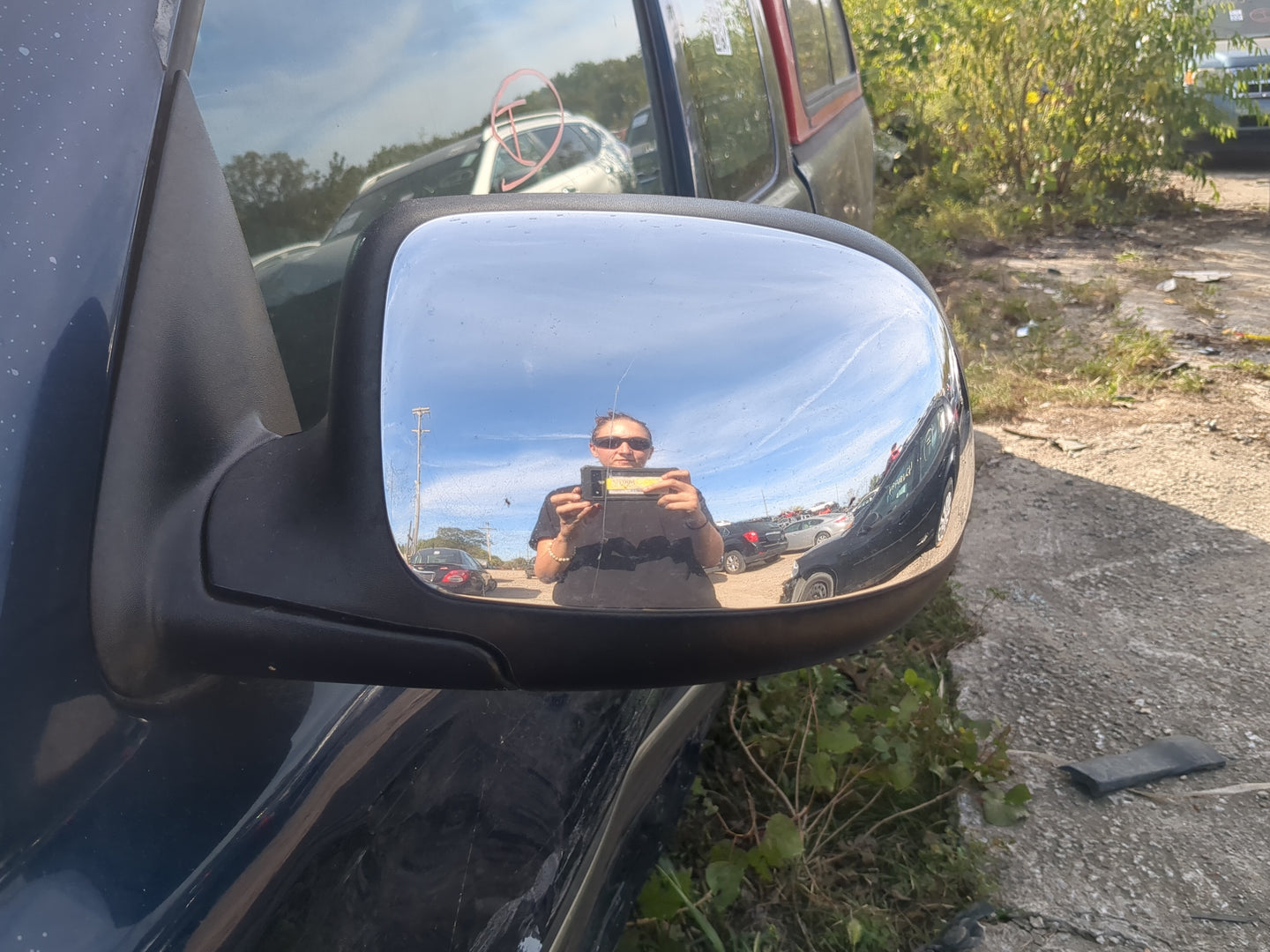 1999-2002 Chevrolet Silverado 1500 Driver Side View Mirror - Left Door Mirror OEM Used - Oemusedautoparts1.com