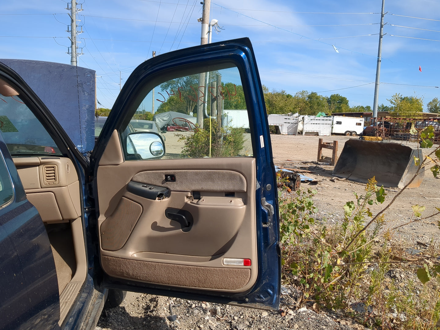 1999-2007 Chevrolet Silverado 1500 Passenger Front Door Oem - Oemusedautoparts1.com