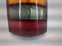 1999-2002 Chevrolet Silverado 1500 Tail Light Assembly Passenger Right OEM P/N:16524824 Fits Fits 1999 2000 2001 2002 2003 O