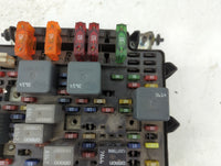 2000-2002 Chevrolet Silverado 1500 Fusebox Fuse Box Panel Relay Module P/N:15328806-05 Fits Fits 2000 2001 2002 OEM Used Aut