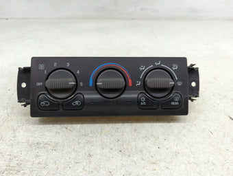compare product 1999-2002 Chevrolet Silverado 1500 Climate Control Module Temperature AC/Heater Replacement P/N:15054698 Fits OEM Used Auto Parts