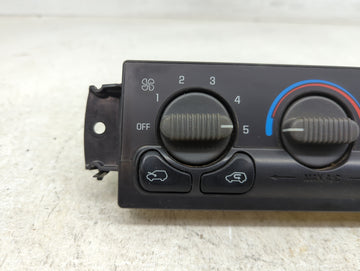 1999-2002 Chevrolet Silverado 1500 Climate Control Module Temperature AC/Heater Replacement P/N:15054698 Fits OEM Used Auto Parts
