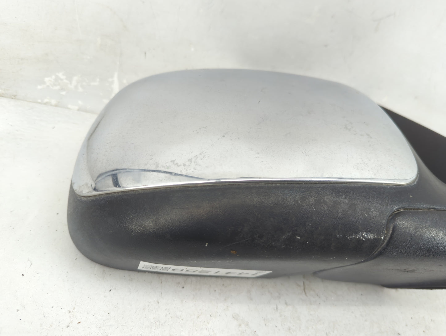 1999-2002 Chevrolet Silverado 1500 Passenger Side View Mirror - Right Door Mirror OEM Used - Oemusedautoparts1.com