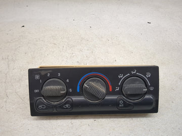 1999-2002 Chevrolet Silverado 1500 Climate Control Module Temperature AC/Heater Replacement P/N:15054697 Fits OEM Used Auto 
