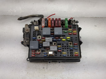 compare product 2001 Chevrolet Silverado 1500 Fusebox Fuse Box Panel Relay Module P/N:15328806-05 12088567 Fits OEM Used Auto Parts