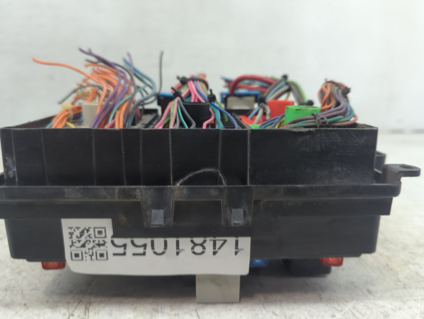 2000-2002 Chevrolet Silverado 1500 Fusebox Fuse Box Panel Relay Module P/N:15328806-05 02-2380, 12193514 Fits Fits 2000 2001