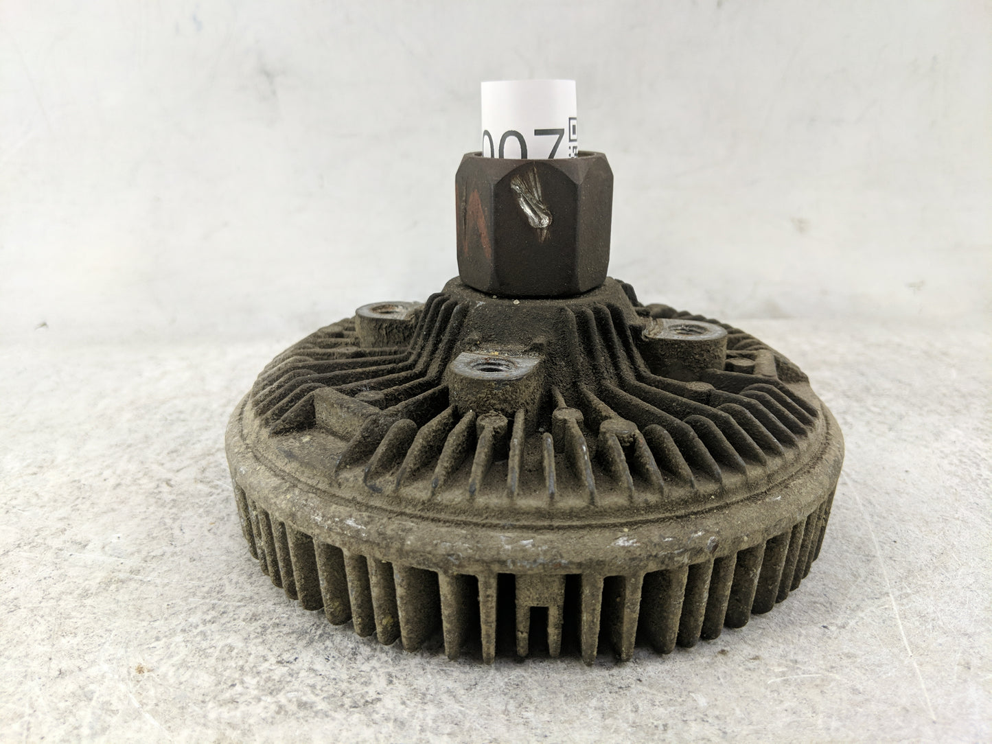 2001 Chevrolet Silverado 1500 Radiator Cooling Fan Clutch - Oemusedautoparts1.com