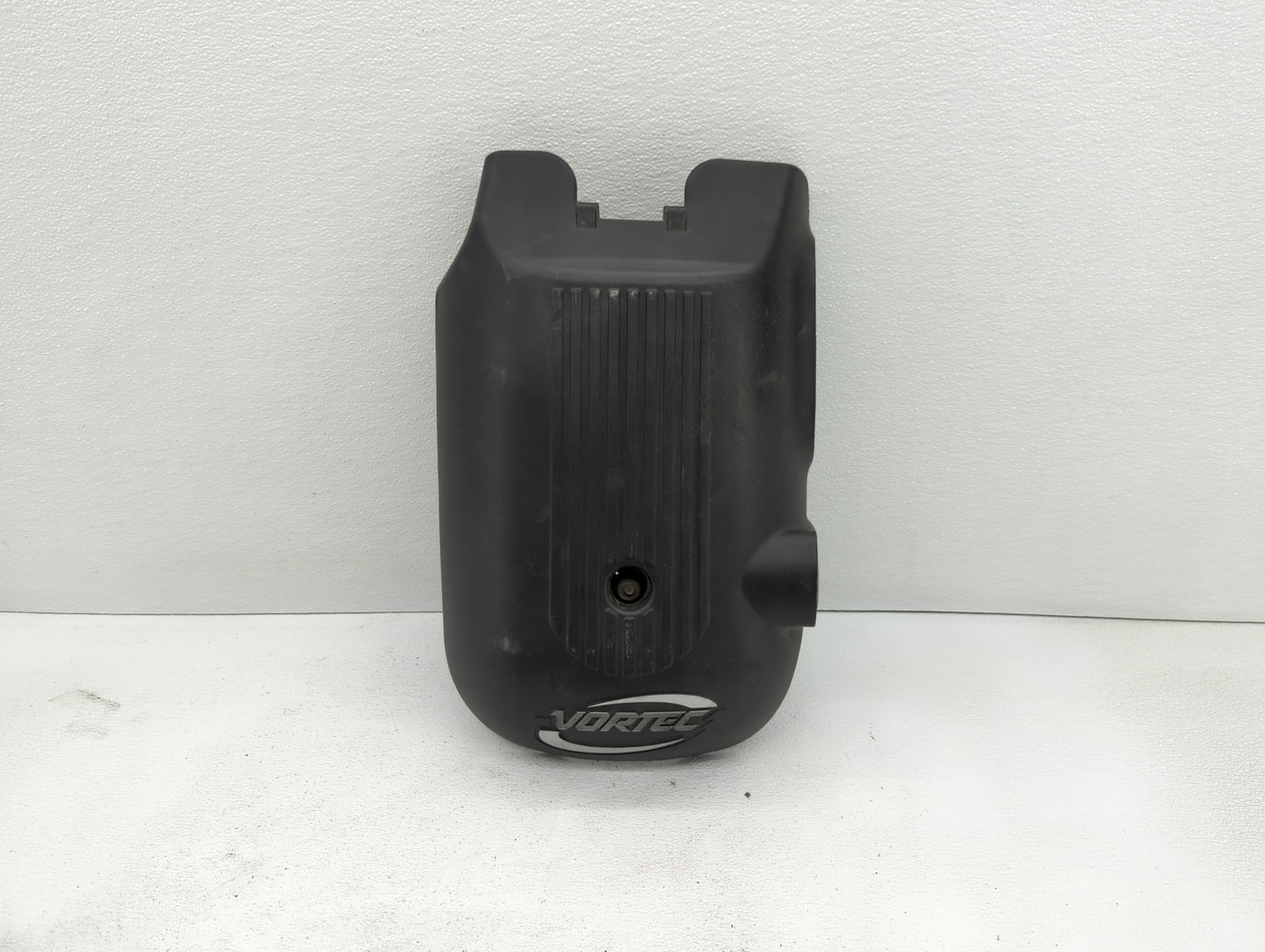 2001 Chevrolet Silverado 1500 Engine Cover - Oemusedautoparts1.com