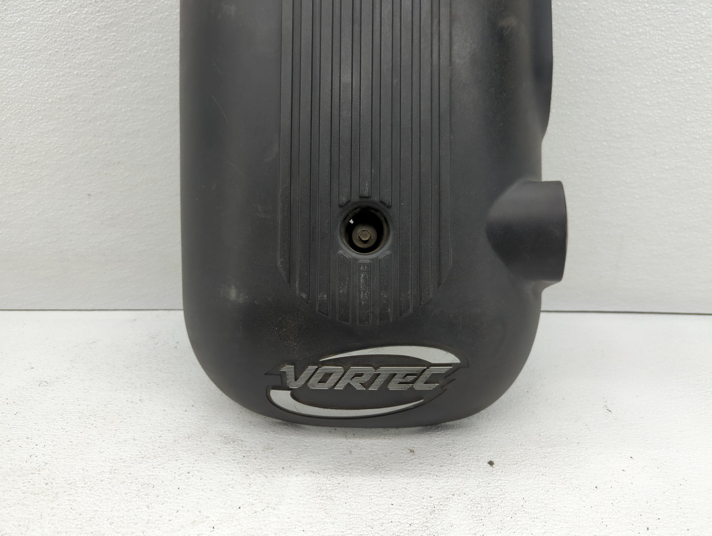 2001 Chevrolet Silverado 1500 Engine Cover - Oemusedautoparts1.com