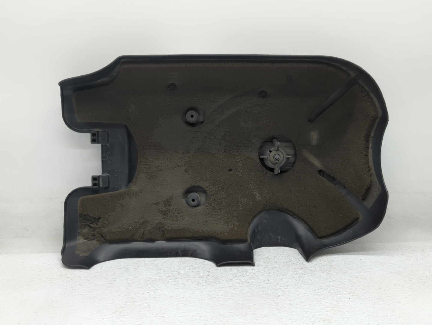 2001 Chevrolet Silverado 1500 Engine Cover - Oemusedautoparts1.com