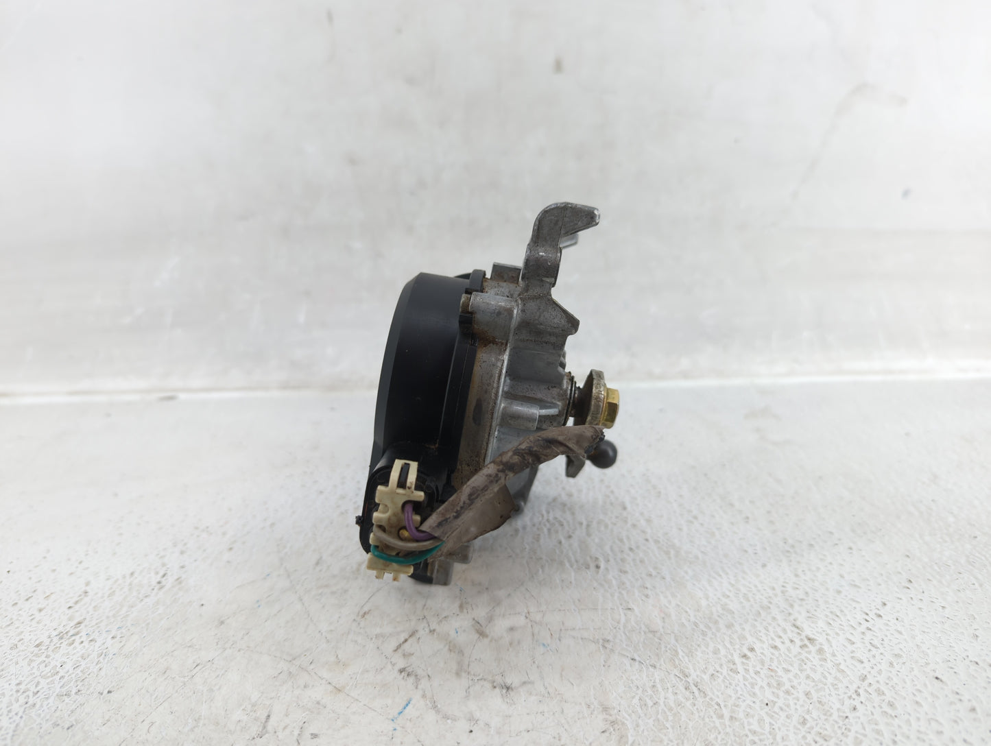 1999-2002 Chevrolet Silverado 1500 Front Windshield Wiper Motor P/N:15745508 Fits Fits 1999 2000 2001 2002 OEM Used Auto Par