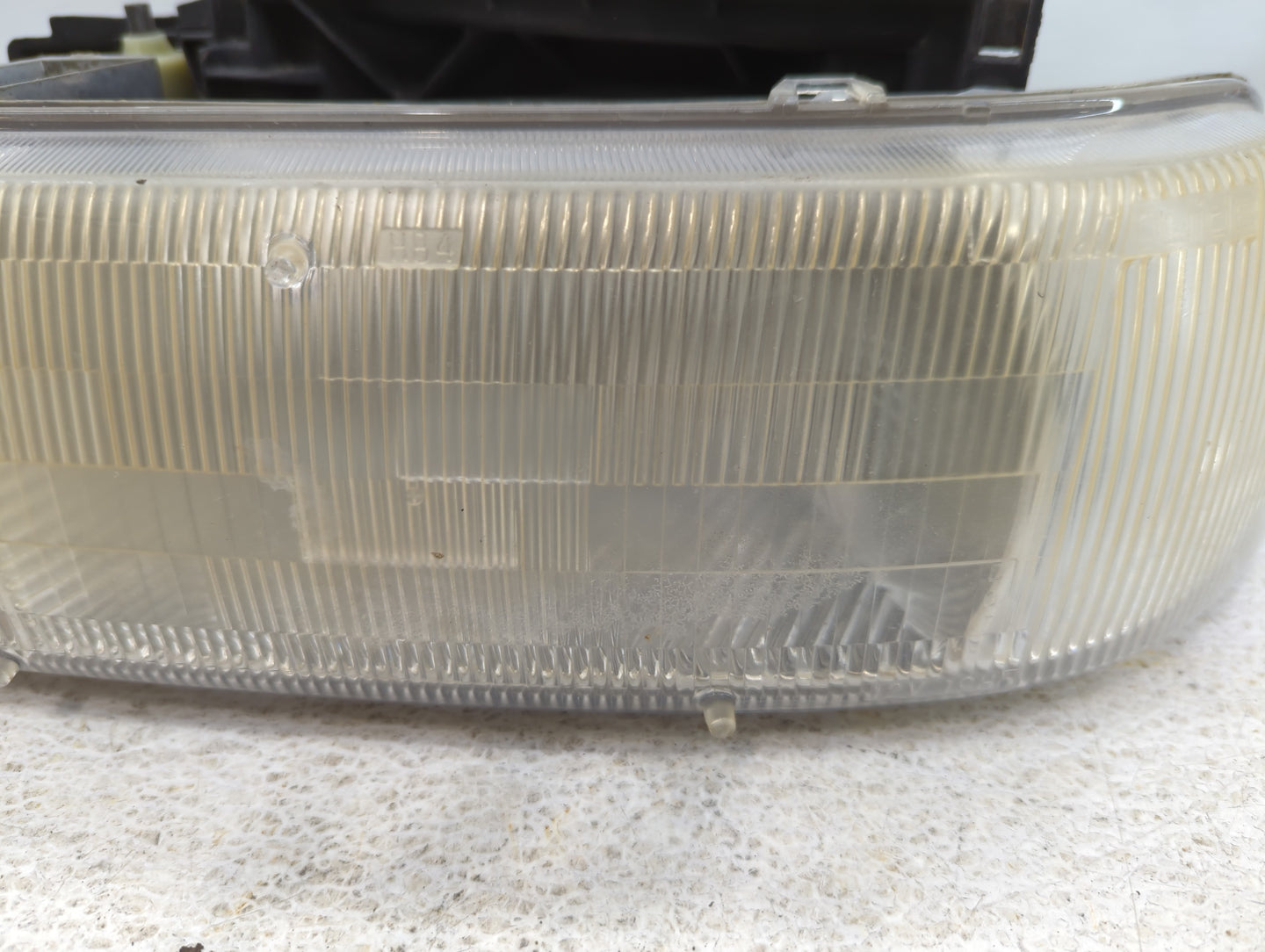 1999 Chevrolet Silverado 1500 Driver Left Oem Head Light Headlight Lamp - Oemusedautoparts1.com