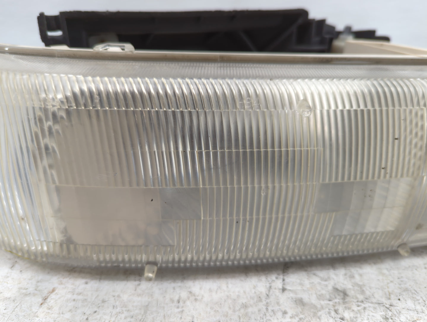 1999 Silverado 1500 Passenger Right Oem Head Light Headlight Lamp - Oemusedautoparts1.com