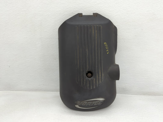 2001 Chevrolet Silverado 1500 Engine Cover - Oemusedautoparts1.com