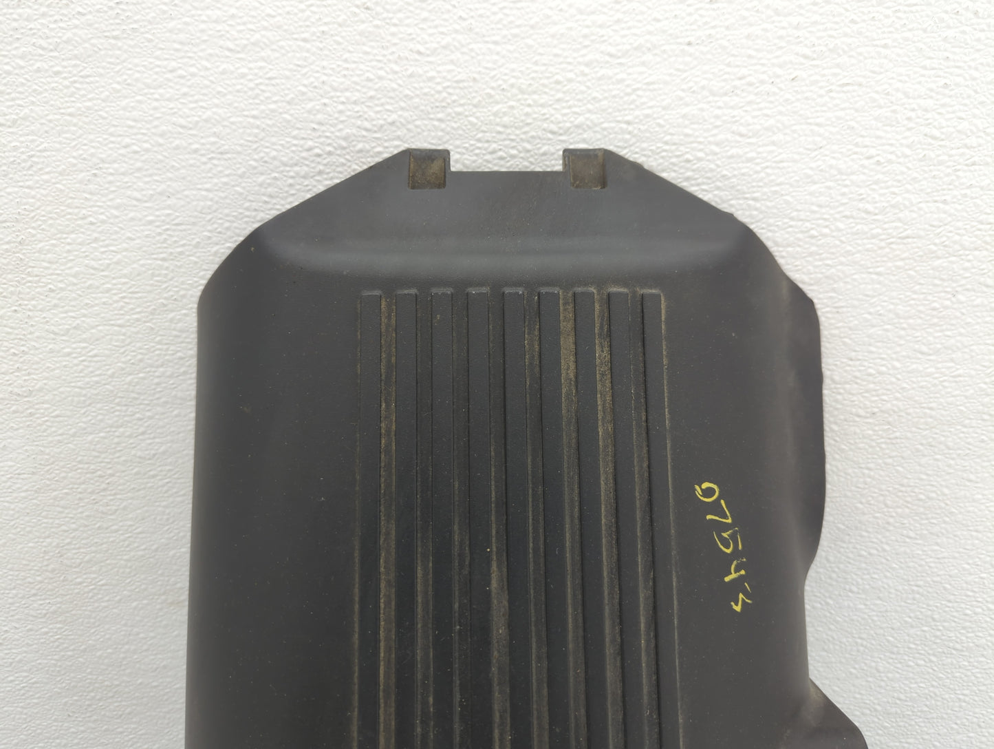 2001 Chevrolet Silverado 1500 Engine Cover - Oemusedautoparts1.com