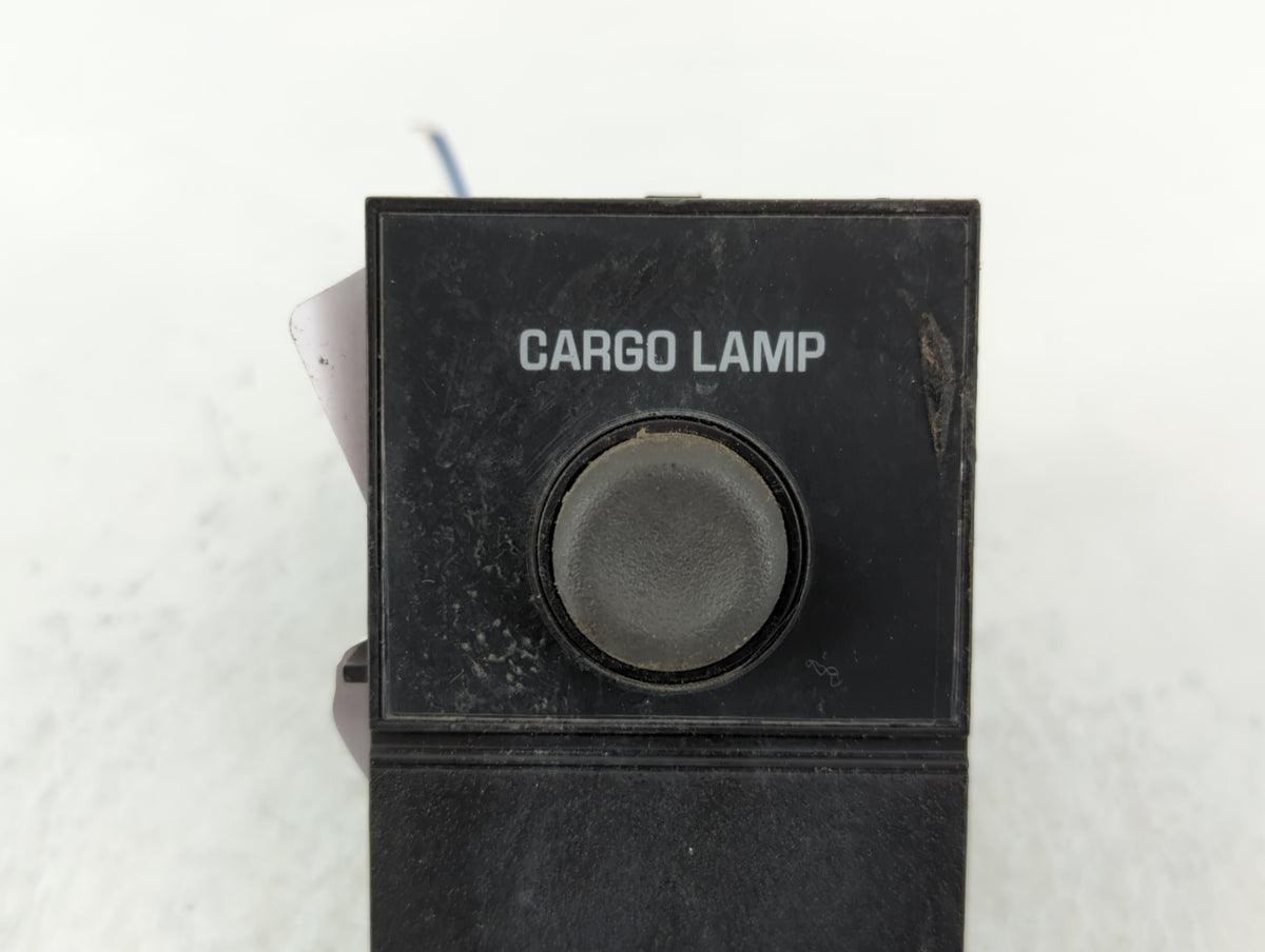 2001 Chevrolet Silverado 2500 Cargo Lamp Switch - Oemusedautoparts1.com