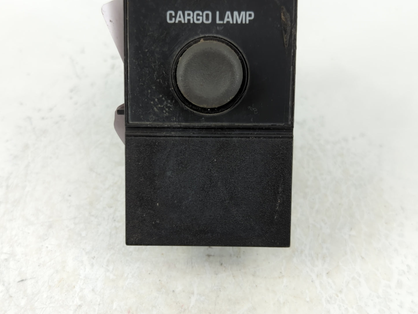 2001 Chevrolet Silverado 2500 Cargo Lamp Switch - Oemusedautoparts1.com