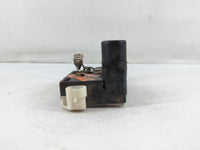 2001 Chevrolet Silverado 1500 Front Driver Left Lock Actuator - Oemusedautoparts1.com
