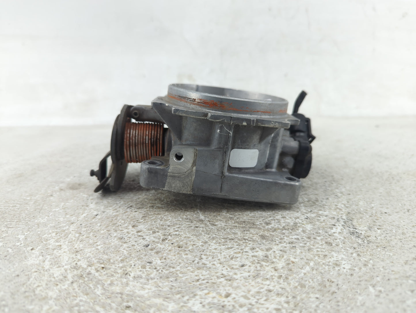2001 Chevrolet Silverado 1500 Pickup Throttle Body Fits Fits 2000 OEM Used Auto Parts - Oemusedautoparts1.com