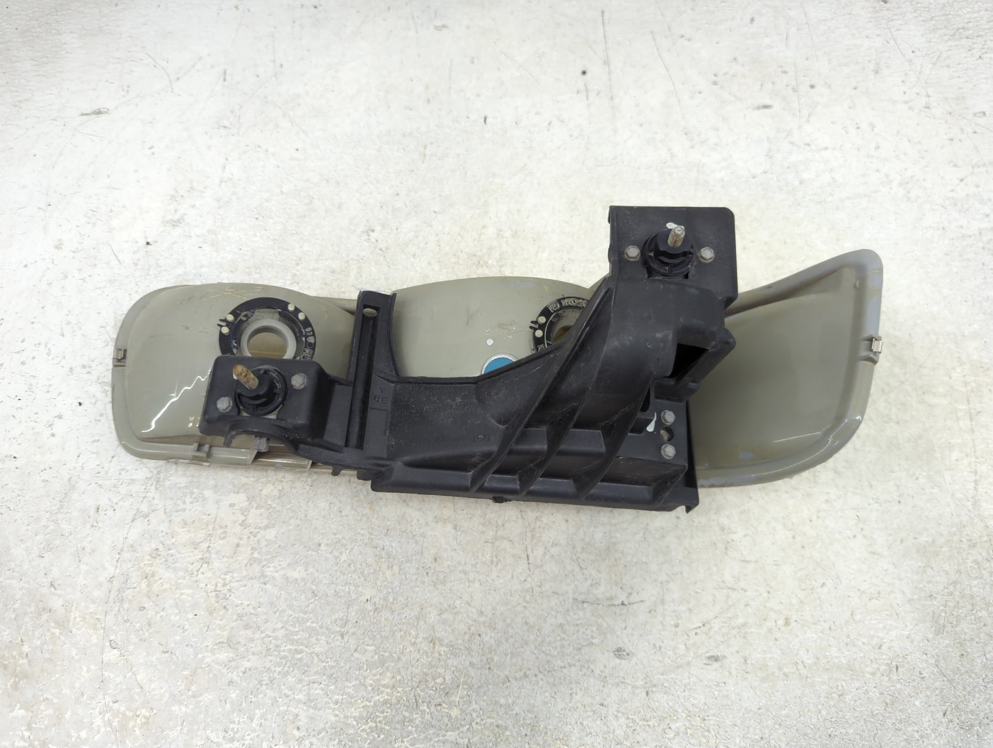 Chevrolet Silverado 1500 Pickup Driver Left Oem Head Light Headlight Lamp - Oemusedautoparts1.com