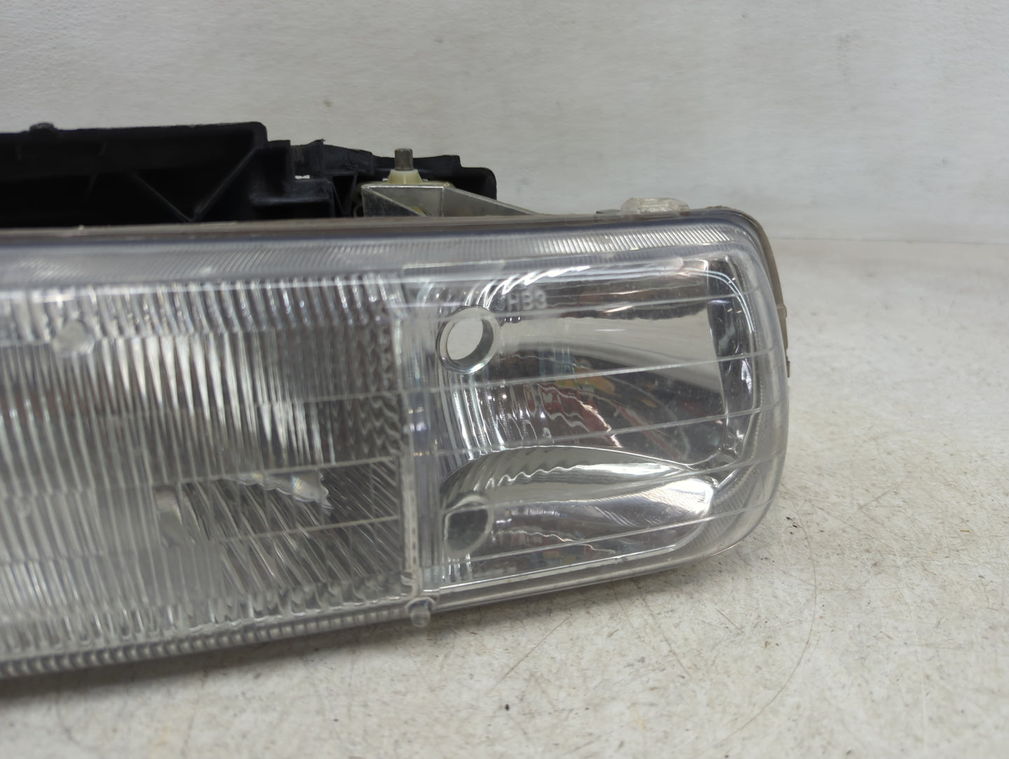 Head Lights 2001 CHEVROLET SILVERADO 1500 PICKUP - Oemusedautoparts1.com