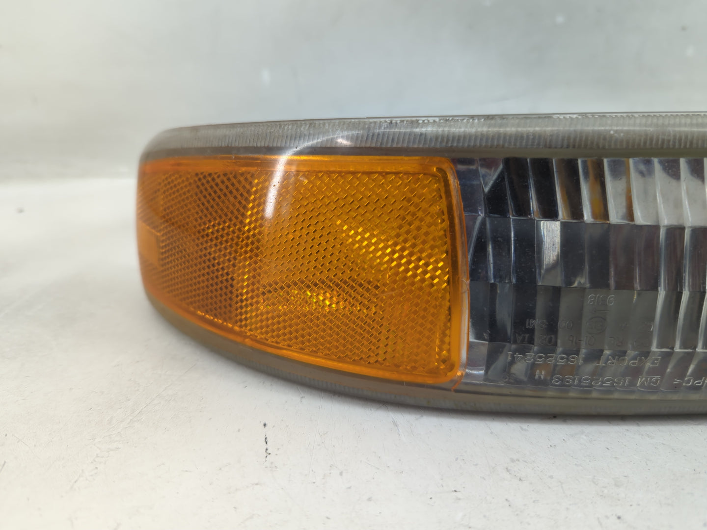 2001 Chevrolet Silverado 2500 Driver Left Oem Head Light Headlight Lamp - Oemusedautoparts1.com