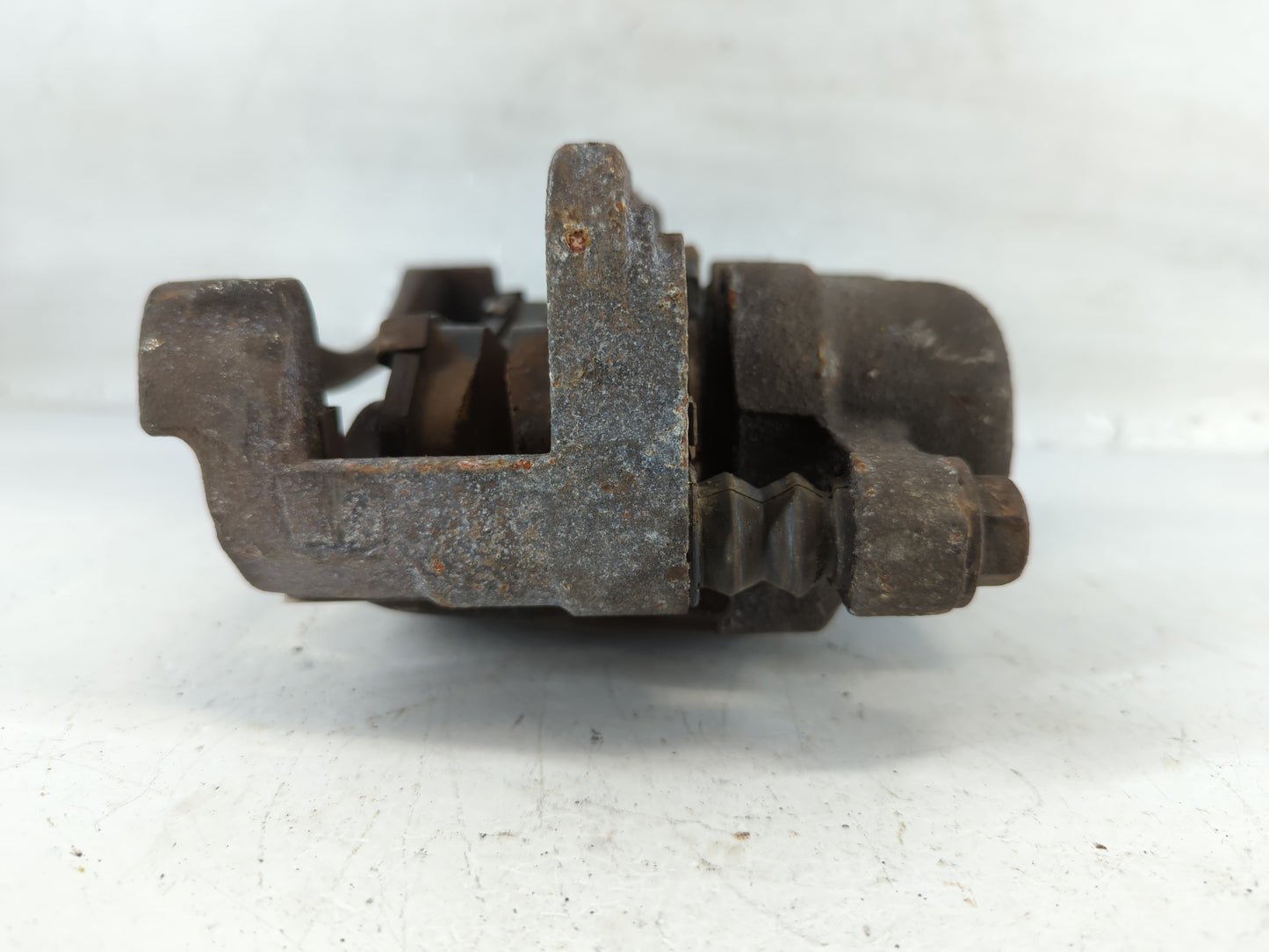 1999-2010 Chevrolet Silverado 2500 Rear Driver Left Brake Caliper - Oemusedautoparts1.com