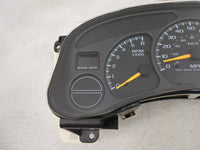 2000-2002 Chevrolet Suburban Instrument Cluster Speedometer Gauges P/N:15055362 Miles: Fits Fits 2000 2001 2002 OEM Used Aut