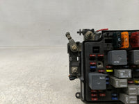 2000-2002 Chevrolet Suburban 1500 Fusebox Fuse Box Panel Relay Module P/N:15328806-05 12193645-09 Fits Fits 2000 2001 2002 O