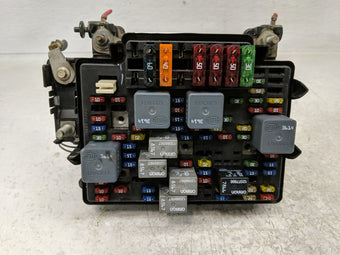 compare product 2000-2002 Chevrolet Suburban 1500 Fusebox Fuse Box Panel Relay Module P/N:12193645-09 Fits Fits 2000 2001 2002 OEM Used Auto Parts