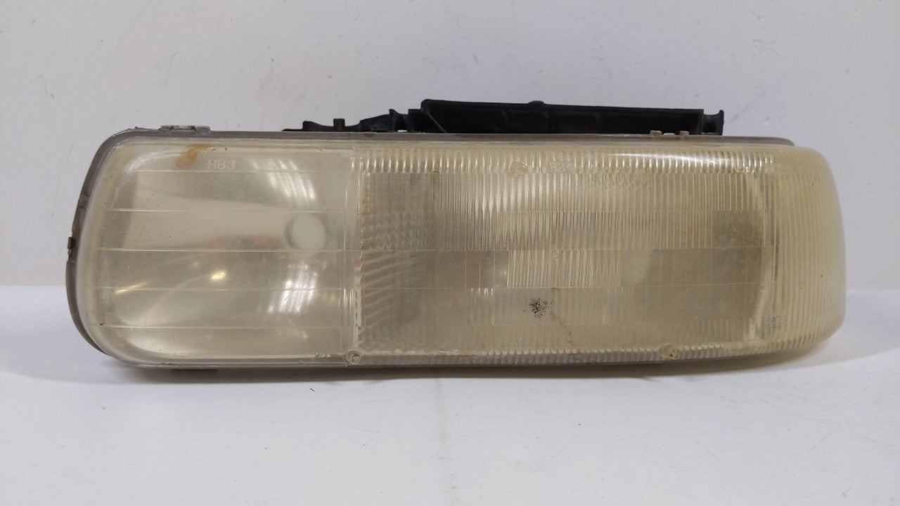 2000 Chevrolet Suburban 1500 Driver Left Oem Head Light Headlight Lamp - Oemusedautoparts1.com