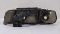 2000 Chevrolet Suburban 1500 Driver Left Oem Head Light Headlight Lamp - Oemusedautoparts1.com