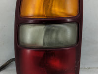 2000-2003 Chevrolet Tahoe Tail Light Assembly Passenger Right OEM P/N:16525375 Fits Fits 2000 2001 2002 2003 OEM Used Auto P