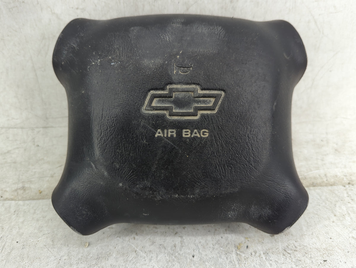 2001 Chevrolet Tahoe Air Bag Driver Left Steering Wheel Mounted - Oemusedautoparts1.com
