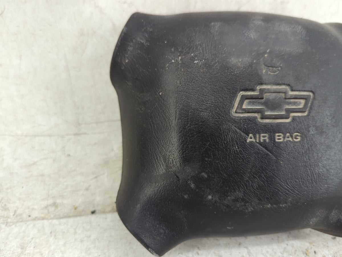2001 Chevrolet Tahoe Air Bag Driver Left Steering Wheel Mounted - Oemusedautoparts1.com