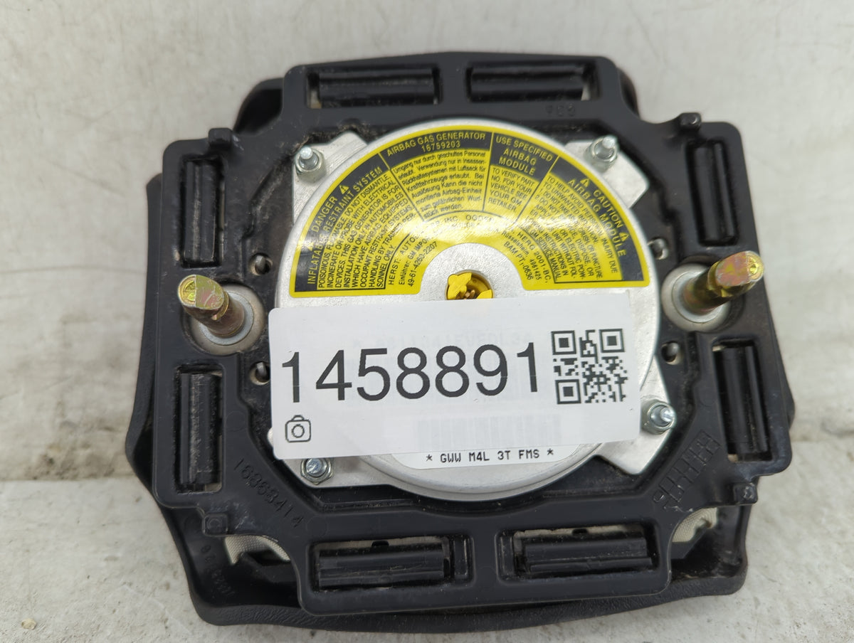 2001 Chevrolet Tahoe Air Bag Driver Left Steering Wheel Mounted - Oemusedautoparts1.com