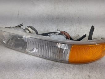 compare product 2000-2006 Chevrolet Tahoe Passenger Right Oem Front Light Lamp 1459116