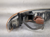 2000-2006 Chevrolet Tahoe Passenger Right Oem Front Light Lamp 1459116 - Oemusedautoparts1.com