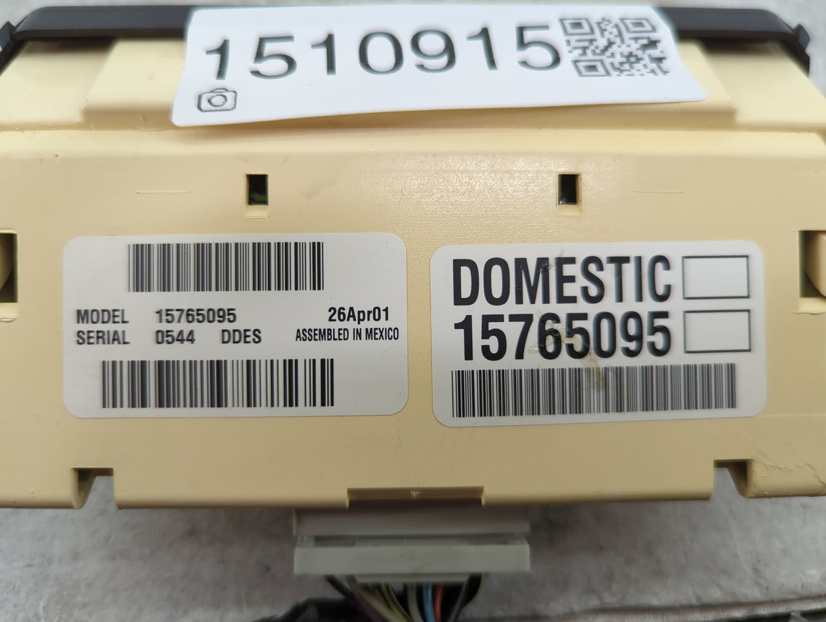 2001 Chevrolet Tahoe Climate Control Module Temperature AC/Heater Replacement P/N:15765095 Fits OEM Used Auto Parts - Oemuse