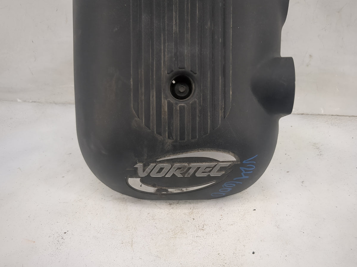2001 Chevrolet Tahoe Engine Cover - Oemusedautoparts1.com