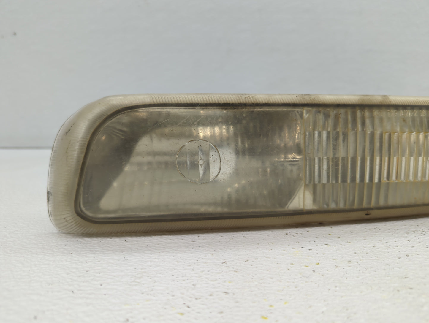 2000-2003 Chevrolet Tahoe Tail Light Assembly Driver Left OEM P/N:03151010 Fits Fits 2000 2001 2002 2003 OEM Used Auto Parts