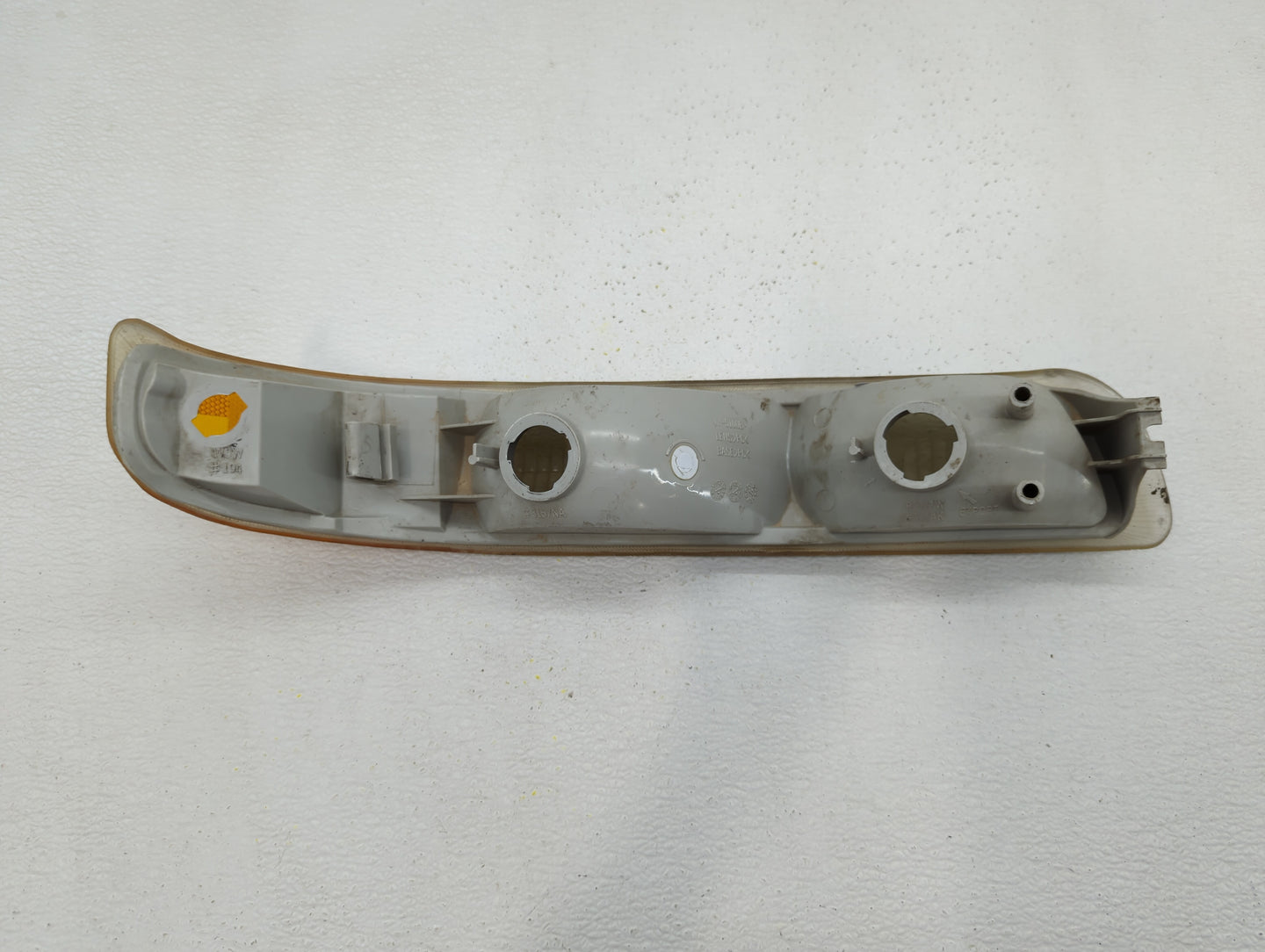 2000-2003 Chevrolet Tahoe Tail Light Assembly Driver Left OEM P/N:03151010 Fits Fits 2000 2001 2002 2003 OEM Used Auto Parts