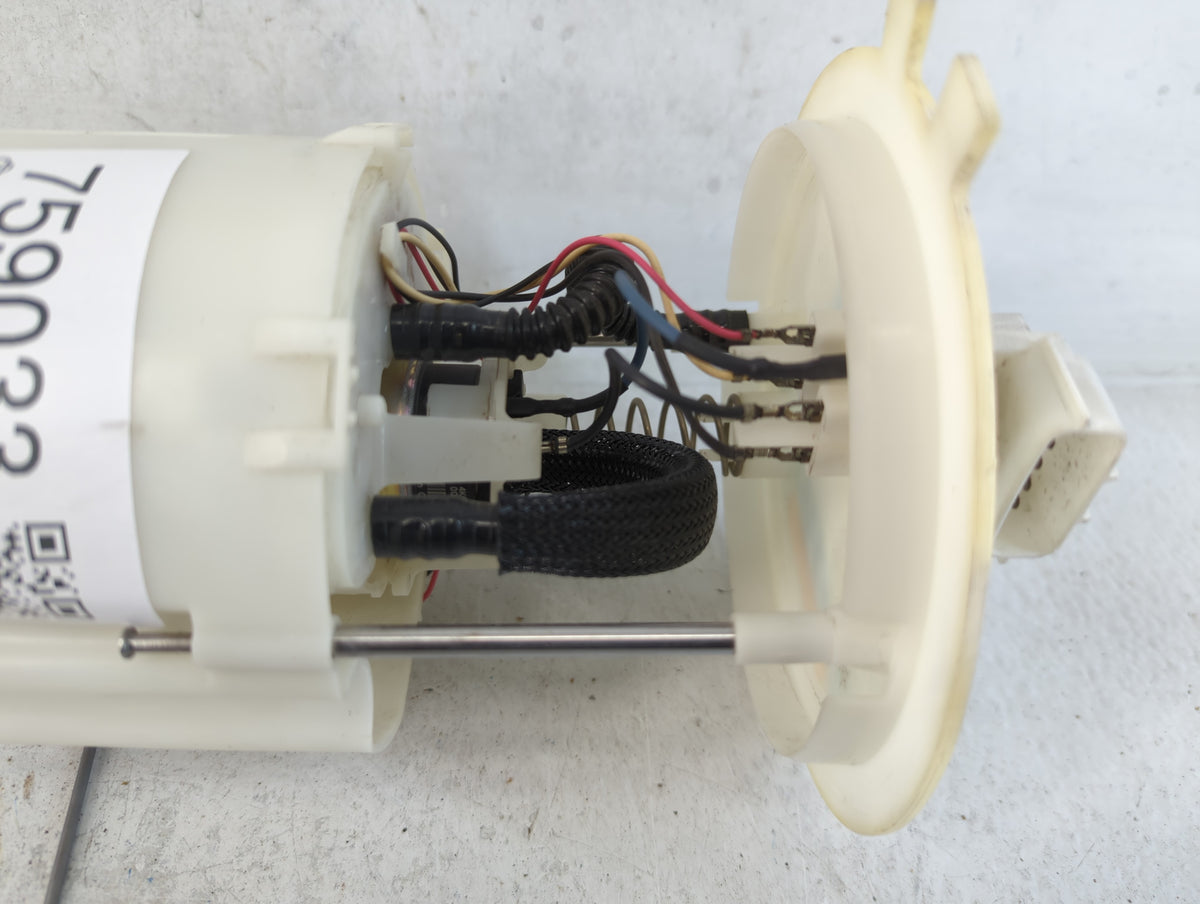 2001 Chevrolet Tahoe Electrical Gas Fuel Pump Assembly - Oemusedautoparts1.com