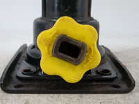 2001 Chevrolet Tahoe Spare Scissor Car Jack 980216 - Oemusedautoparts1.com