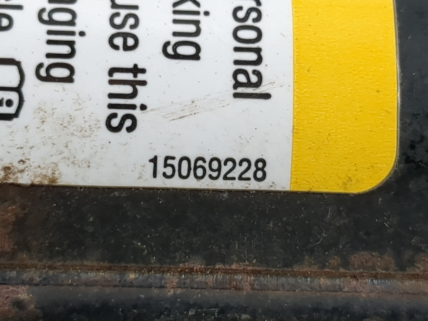 2001 Chevrolet Tahoe Spare Scissor Car Jack 980216 - Oemusedautoparts1.com