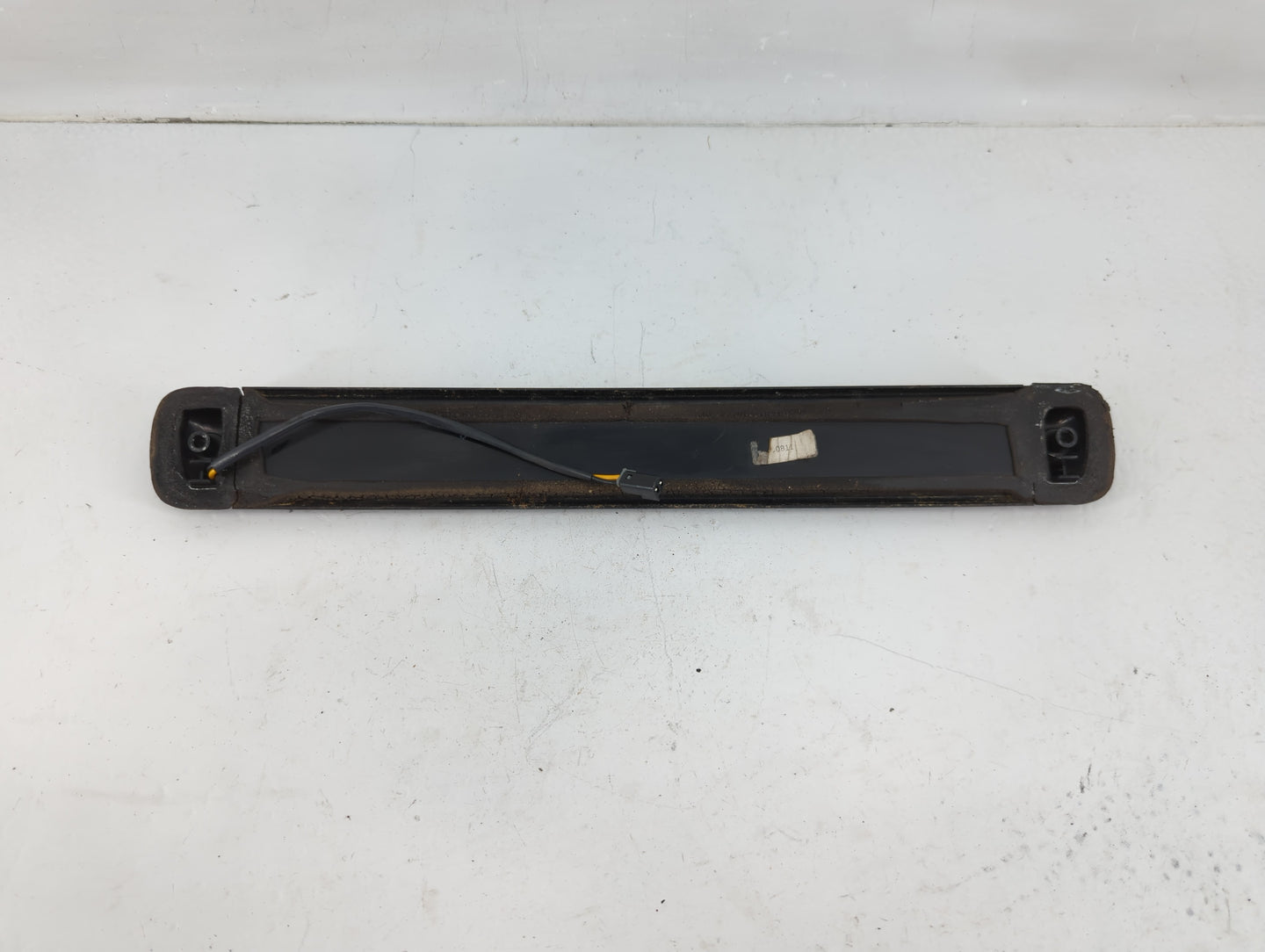 2000-2003 Chevrolet Tahoe Driver Left Side Deck Lid Mounted Tail Light - Oemusedautoparts1.com